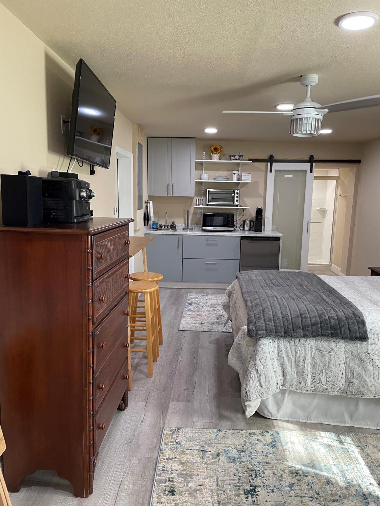 Studio B Polk City Luaran gambar